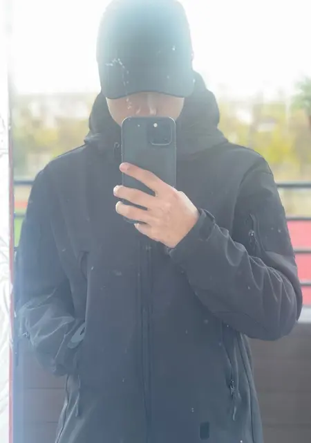 Макс из Кропивницкого, мне 22, познакомлюсь для приятного времяпровождения