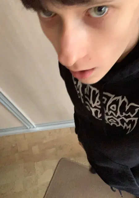 Gustavs из Цесис, мне 20, познакомлюсь для дружбы