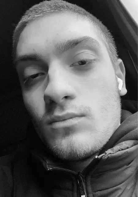 Я Анатолій, 20, знакомлюсь для постоянных отношений в Харькове