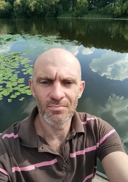 Коля из Умани, ищу на сайте знакомства на одну ночь