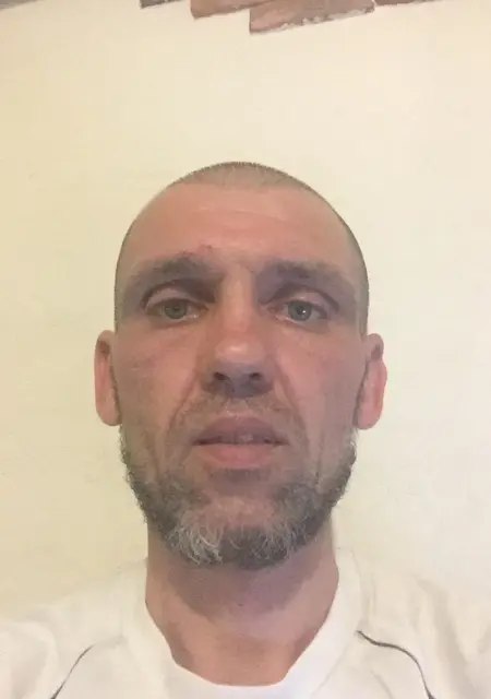 Я Ronaj, 45, из Николаева, ищу знакомства на одну ночь