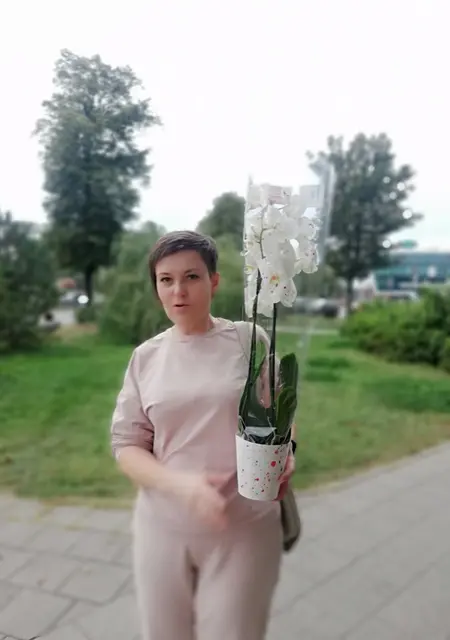 Люда из Варшавы, мне 25, познакомлюсь без обязательств