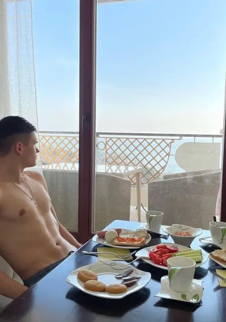 Сергей з Миколаєва, мені 26 років, познайомлюсь без зобов'язань