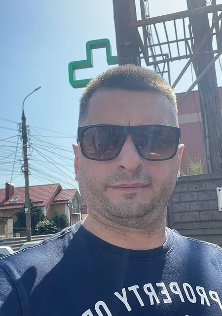 Я Сашка, 28, знакомлюсь без обязательств в Жмеринке