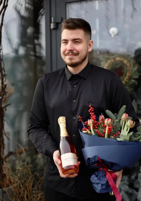 Я Лев, 27, из Ужгорода, ищу знакомства без обязательств