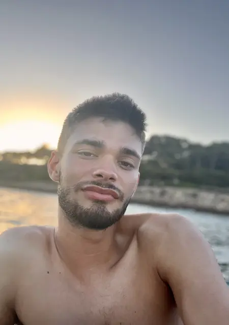 Juan de Pamplona, busco en el sitio pasatiempo agradable