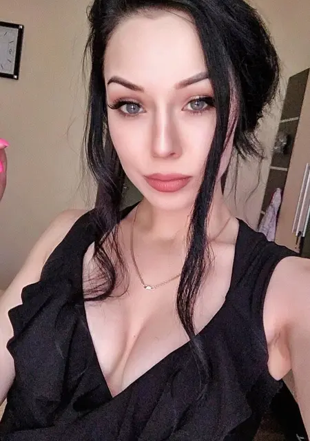 Я Настя, 28, знакомлюсь на одну ночь в Киеве