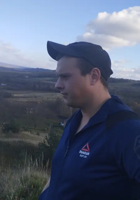 Den из Ровно, мне 26, познакомлюсь для общения