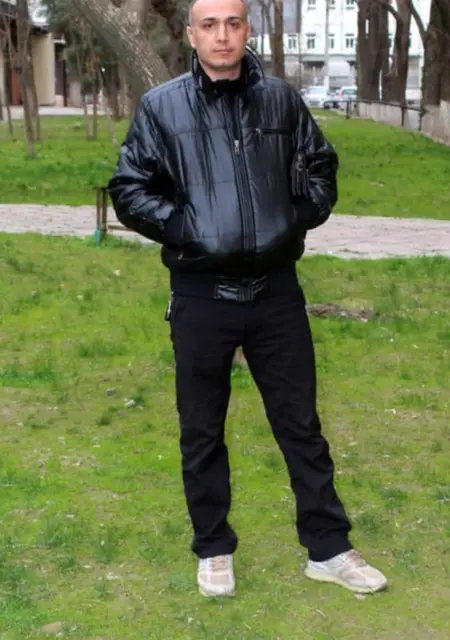 Я Федя, 43, из Ташкента, ищу знакомства на одну ночь