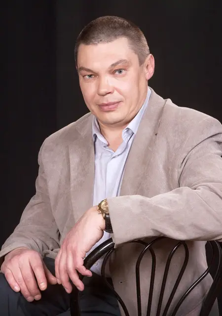 Oleg из Хмельницкого, мне 42, познакомлюсь на одну ночь