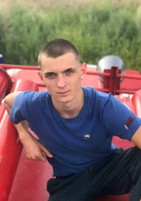 Я Кирилл, 24, из Полоцка, ищу знакомство для общения