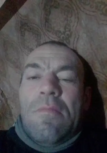 Роман из Львова, мне 50, познакомлюсь для приятного времяпровождения