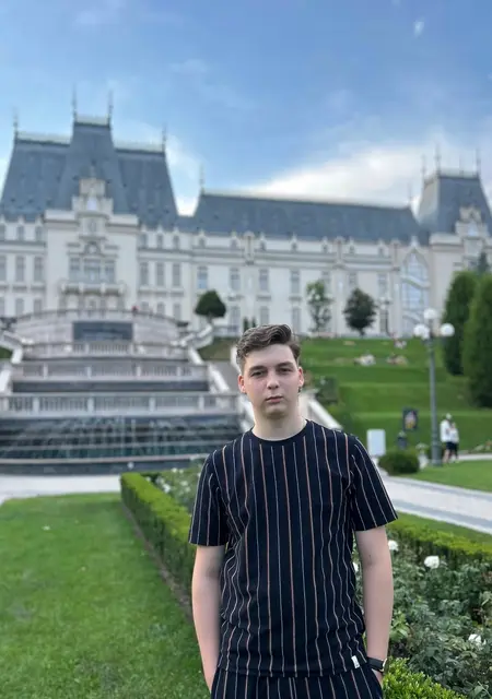 Я Іван, 20, знакомлюсь для общения в Киеве