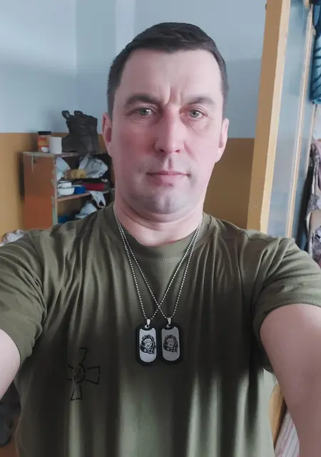 Андрей з Сміла, мені 45 років, познайомлюсь на одну ніч