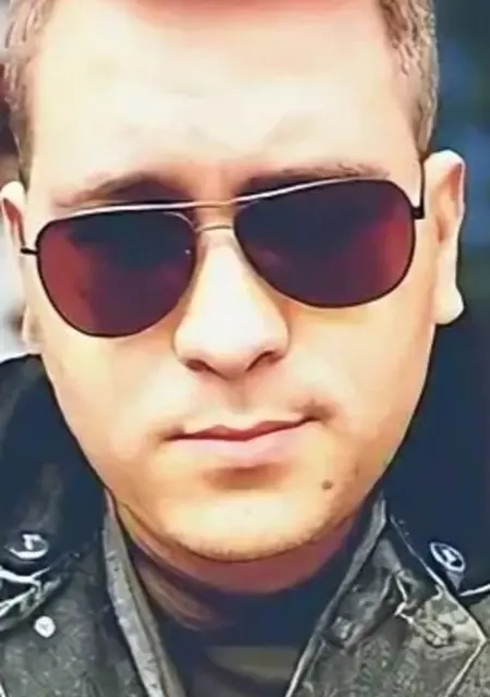 Я Анатолий, 27, из Макеевки, ищу знакомство для совместных путешествий