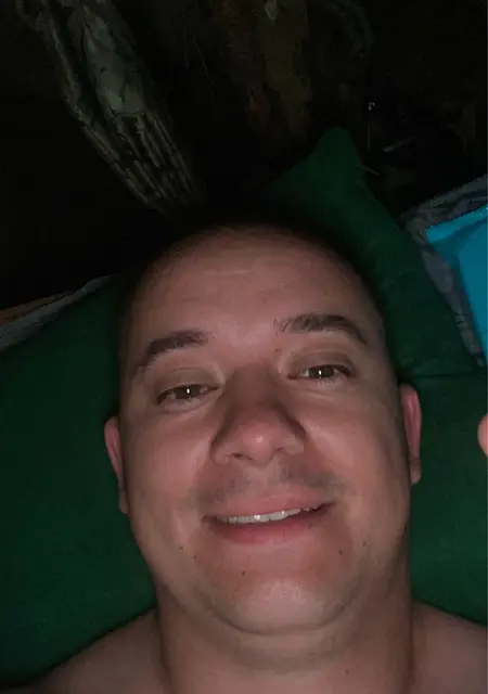 Я Андрій, 32 років, знайомлюсь без зобов'язань у Ужгород