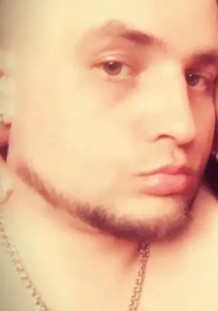 Алекс из Херсона, ищу на сайте знакомства на одну ночь