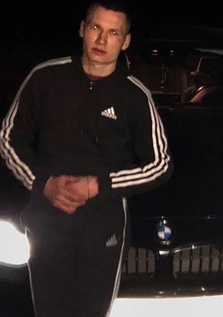 Кирилл из Франкфурта-на-майне, мне 22, познакомлюсь для общения