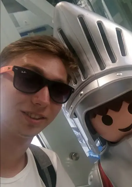 Dima з Енергодар, шукаю на сайті знайомства без зобов'язань