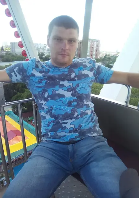 Я Ivan, 33 років, знайомлюсь без зобов'язань у Одесі