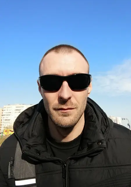 Я Kirill, 41, из Переяслава-Хмельницкого, ищу знакомства без обязательств