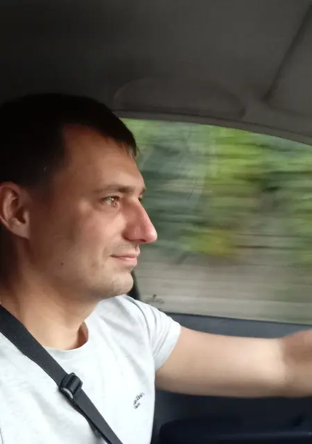 Вячеслав з Дніпра, шукаю на сайті знайомства на одну ніч