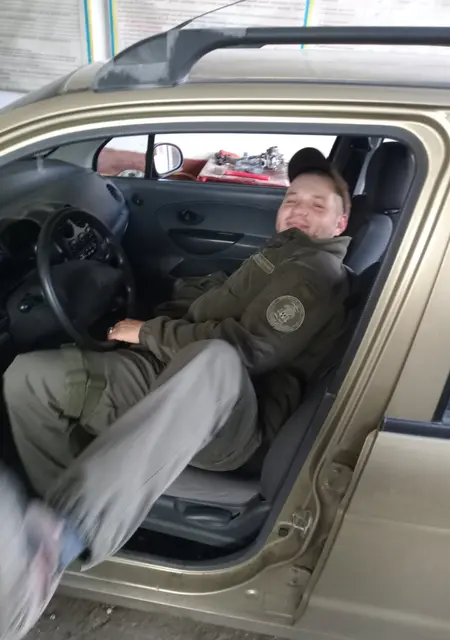 Дмитрий з Сум, шукаю на сайті приємне проведення часу