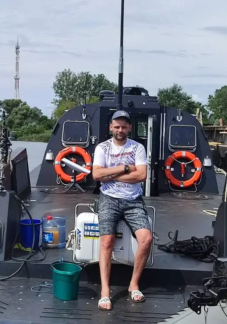 Руслан из Обухова, мне 30, познакомлюсь без обязательств