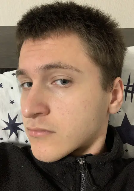 Я Артем, 21, из Белой Церкви, ищу знакомства без обязательств