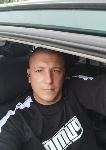 Виталий из Никополя, мне 40, познакомлюсь на одну ночь