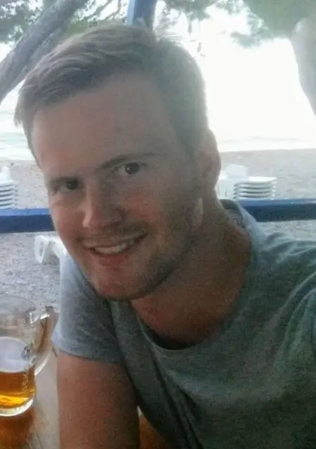 Я Milan, 30, знакомлюсь в Праге