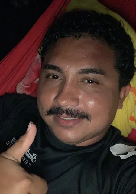 Я Luis Antônio, 29, знакомлюсь для открытые отношения в Кандидо Мендес