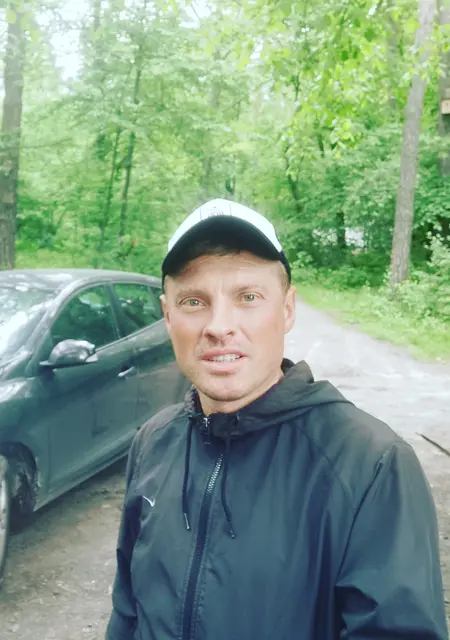 Никита из Берегова, ищу на сайте приятное времяпровождение