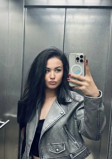 Римма из Минска, ищу на сайте приятное времяпровождение