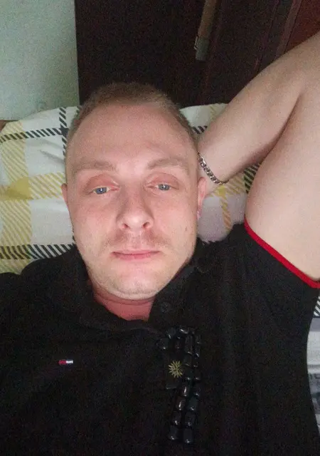 Виталий из Донецка, мне 29, познакомлюсь без обязательств