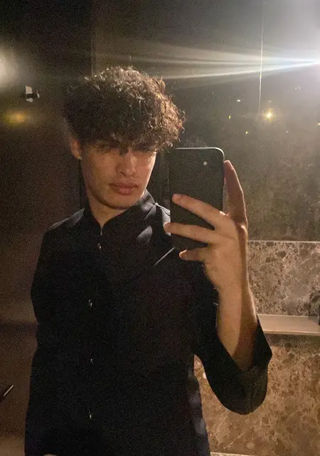 Я Alessio, 18, из Амстердама, ищу знакомство для постоянных отношений