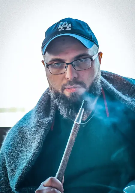 Levon из Еревана, ищу на сайте знакомства без обязательств