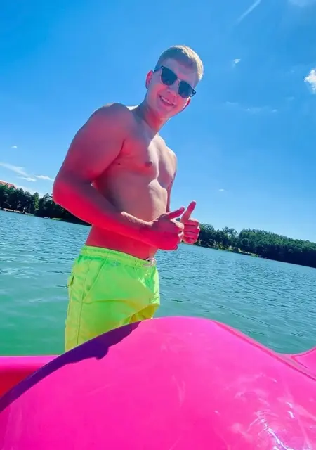 Аноней из Белой Церкви, мне 26, познакомлюсь на одну ночь