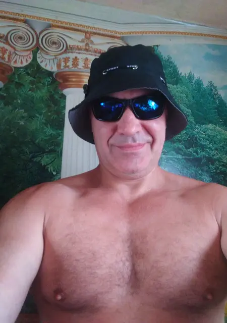 Андрей из Винницы, ищу на сайте знакомства без обязательств