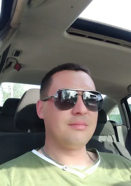 Serg из Краматорска, ищу на сайте знакомства на одну ночь