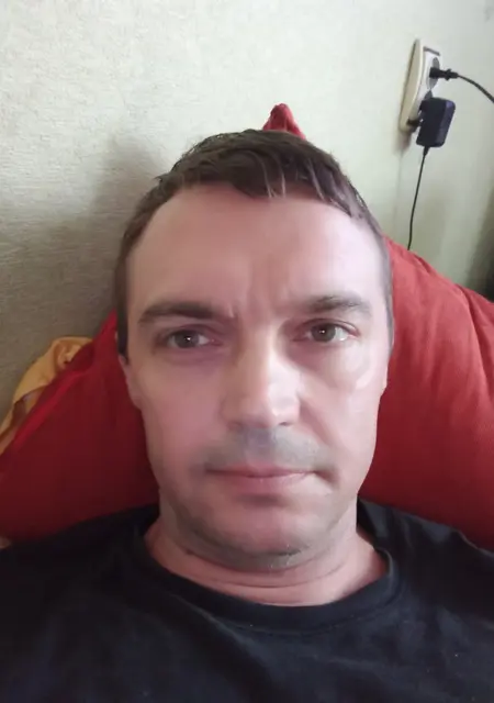 Я Женя, 48 років з Білої Церкви, шукаю знайомства без зобов'язань