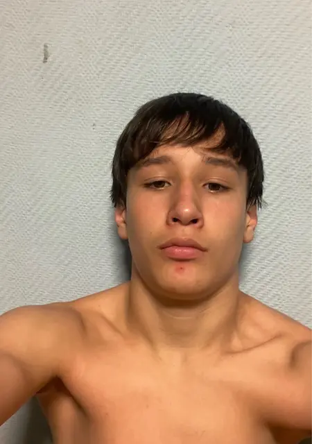 Я Егор, 28, из Одессы, ищу знакомство для общения