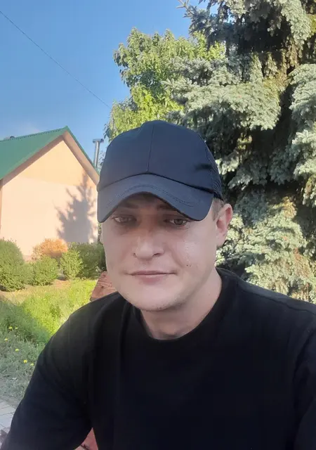 Я Лёша, 34, знакомлюсь для постоянных отношений в Одессе