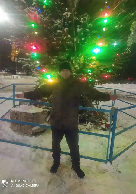 Я Виталий, 31 років, знайомлюсь без зобов'язань у Донецьку