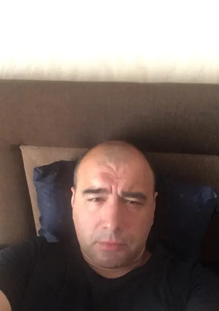 Я Oleh, 46, из Чернигова, ищу знакомства без обязательств