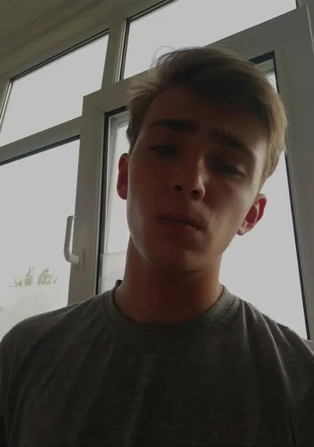 Кирилл из Алматы, мне 21, познакомлюсь для вирта