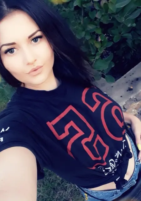 Валерия из Львова, мне 26, познакомлюсь для постоянных отношений