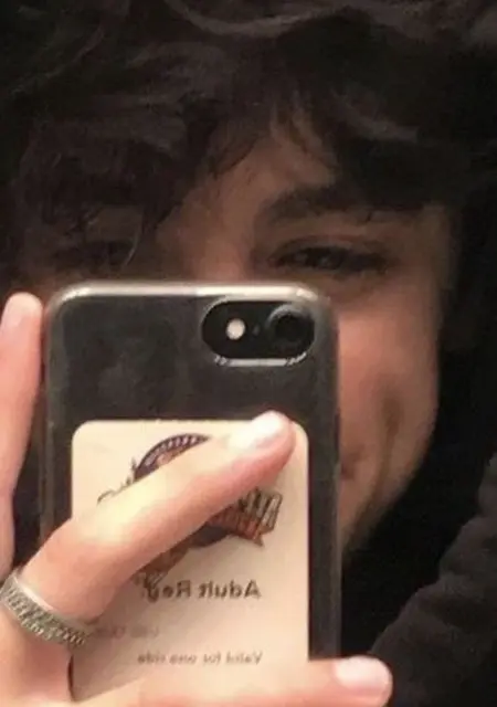 Vadim из Худжанда, мне 25, познакомлюсь для дружбы