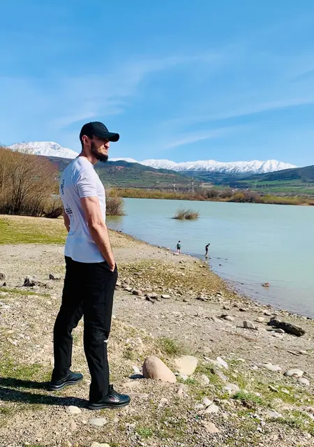 Кодир из Ташкента, мне 30, познакомлюсь без обязательств