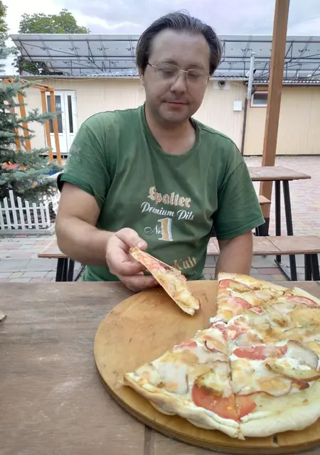 Валерій з Нова Ушиця, шукаю на сайті знайомства на одну ніч